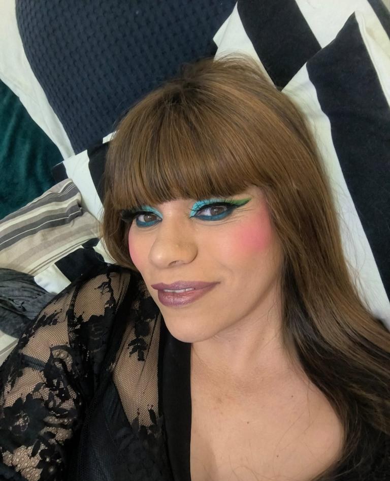 Trans Federica, ama gabinete privado
