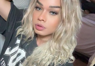 Ariana – puta trans en Valencia