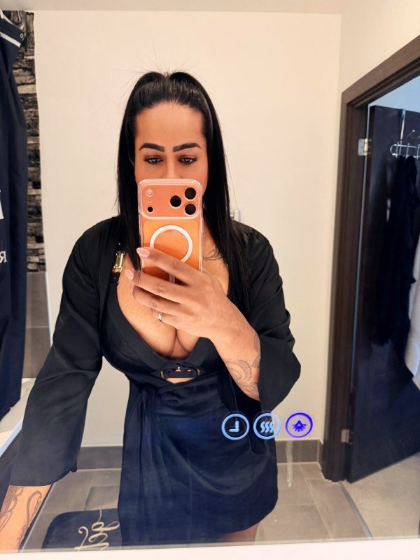 Novedad sien engano dotada fiestera completa